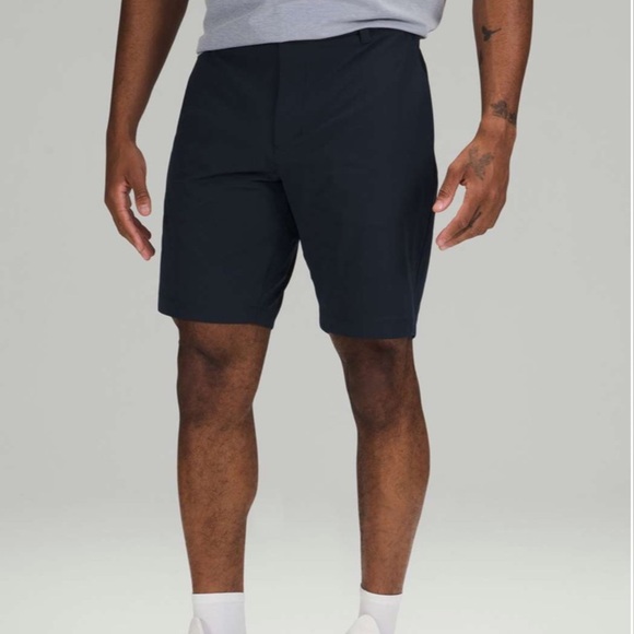 Lululemon Commission Classic-Fit Short 9" *Warpstreme
True Navy - Picture 1 of 8